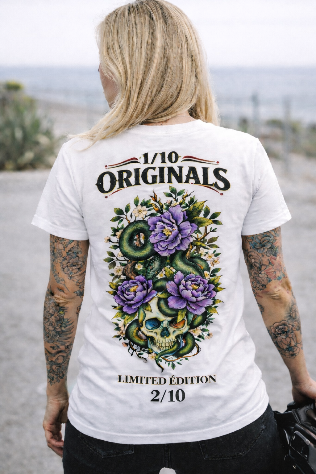 T-Shirt Serpent et Fleur